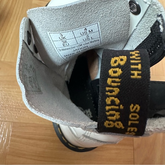 White Jadon Platform Dr Martens - Picture 8 of 9